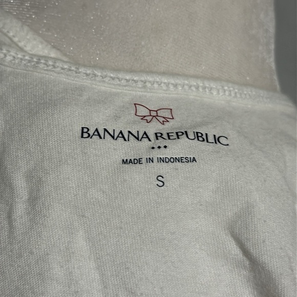 ruffly floral white Banana Republic tank top size small - Picture 3 of 4